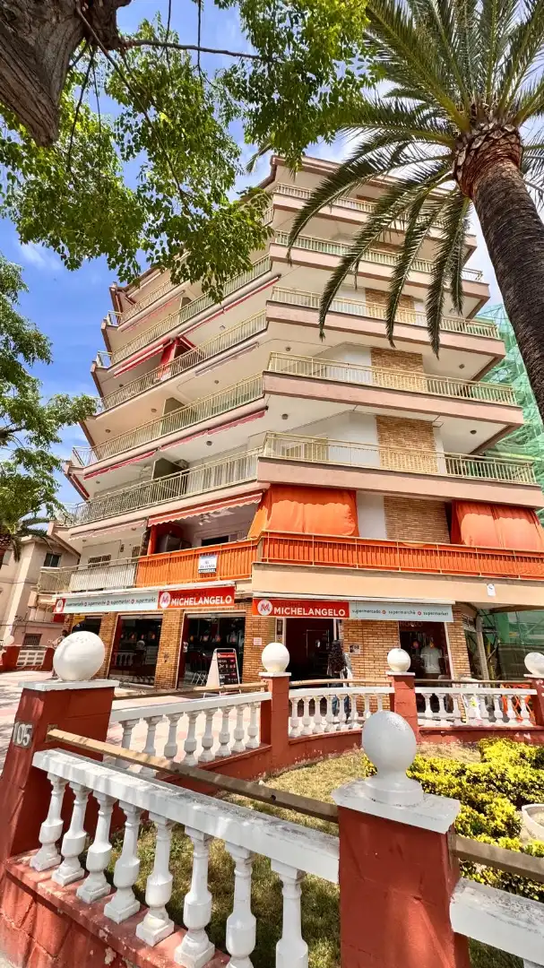 Vista exterior de Piso en venta en Vila-seca con Aire acondicionado, Calefacción y Amueblado