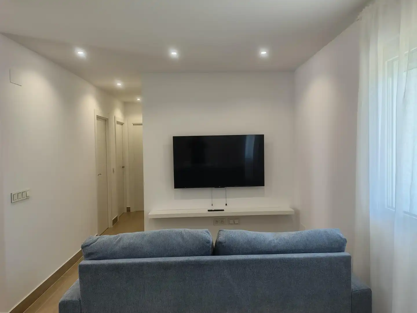 Sala d'estar de Pis de lloguer en Santander amb Calefacció, Terrassa i Moblat