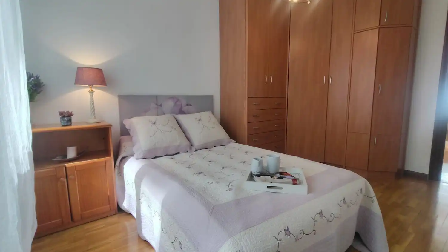 Dormitori de Pis en venda en Gijón  amb Piscina