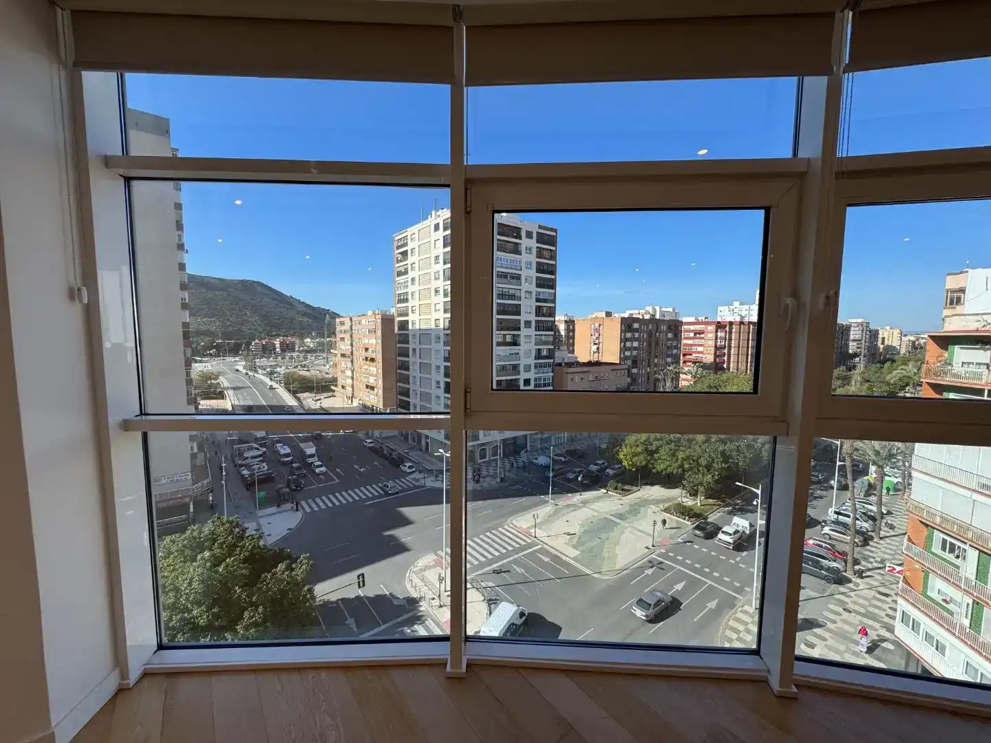 Vista exterior de Pis de lloguer en Cartagena amb Aire condicionat, Piscina i Balcó