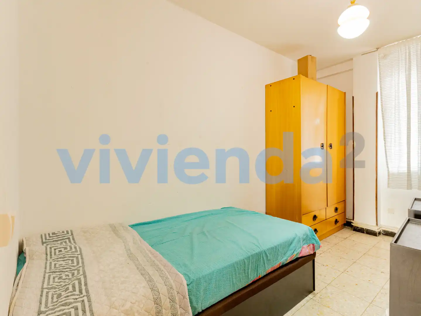 Habitación de Piso en venta en Madrid con Calefacción, Terraza y Balcón