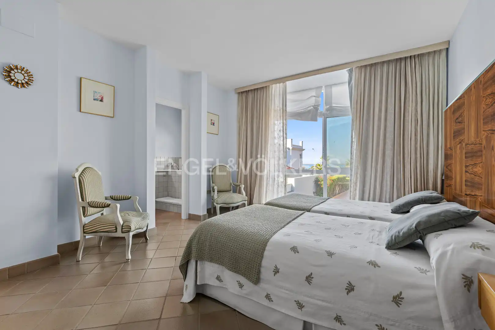 Houses for sale in Isla Canela
