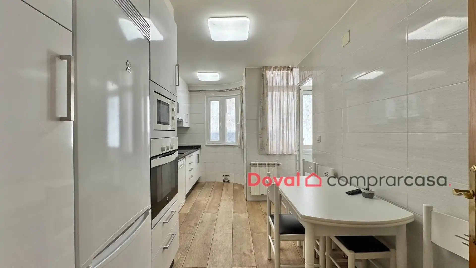 Kitchen of Flat for sale in Vigo   with Heating, Private garden and Terrace