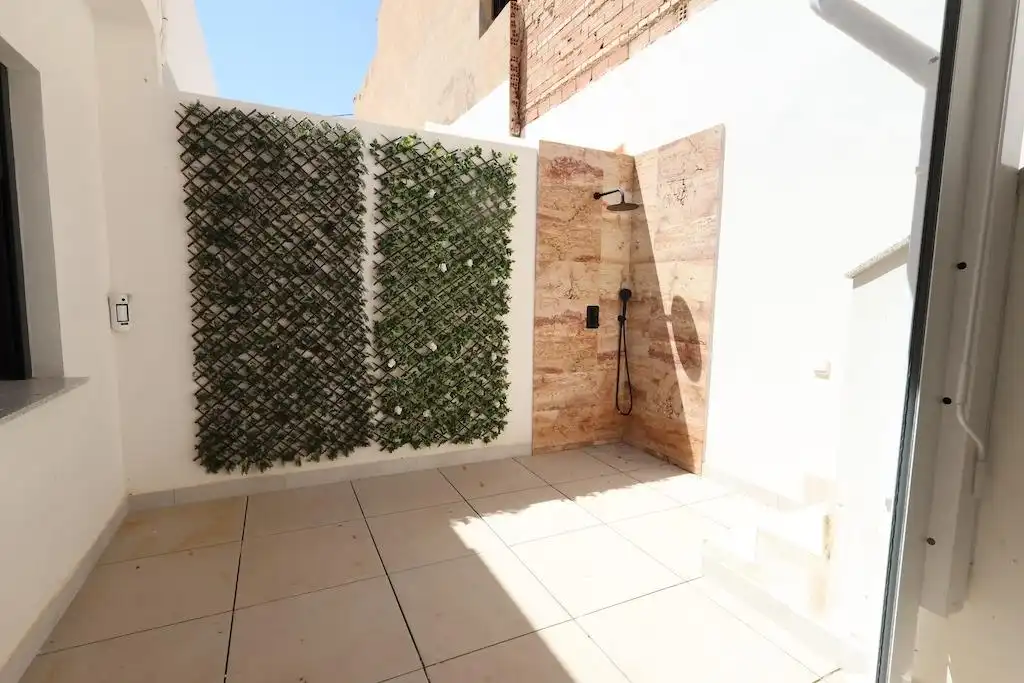Terrasse von Einfamilien-Reihenhaus zur Miete in Pilar de la Horadada mit Klimaanlage, Heizung und Möbliert
