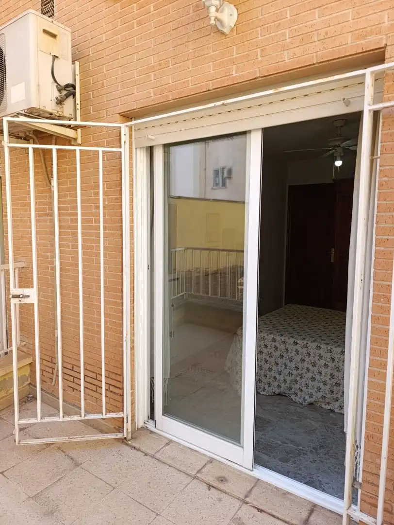 Flat for sale in Calle Elisa Cendrero, El Perchel