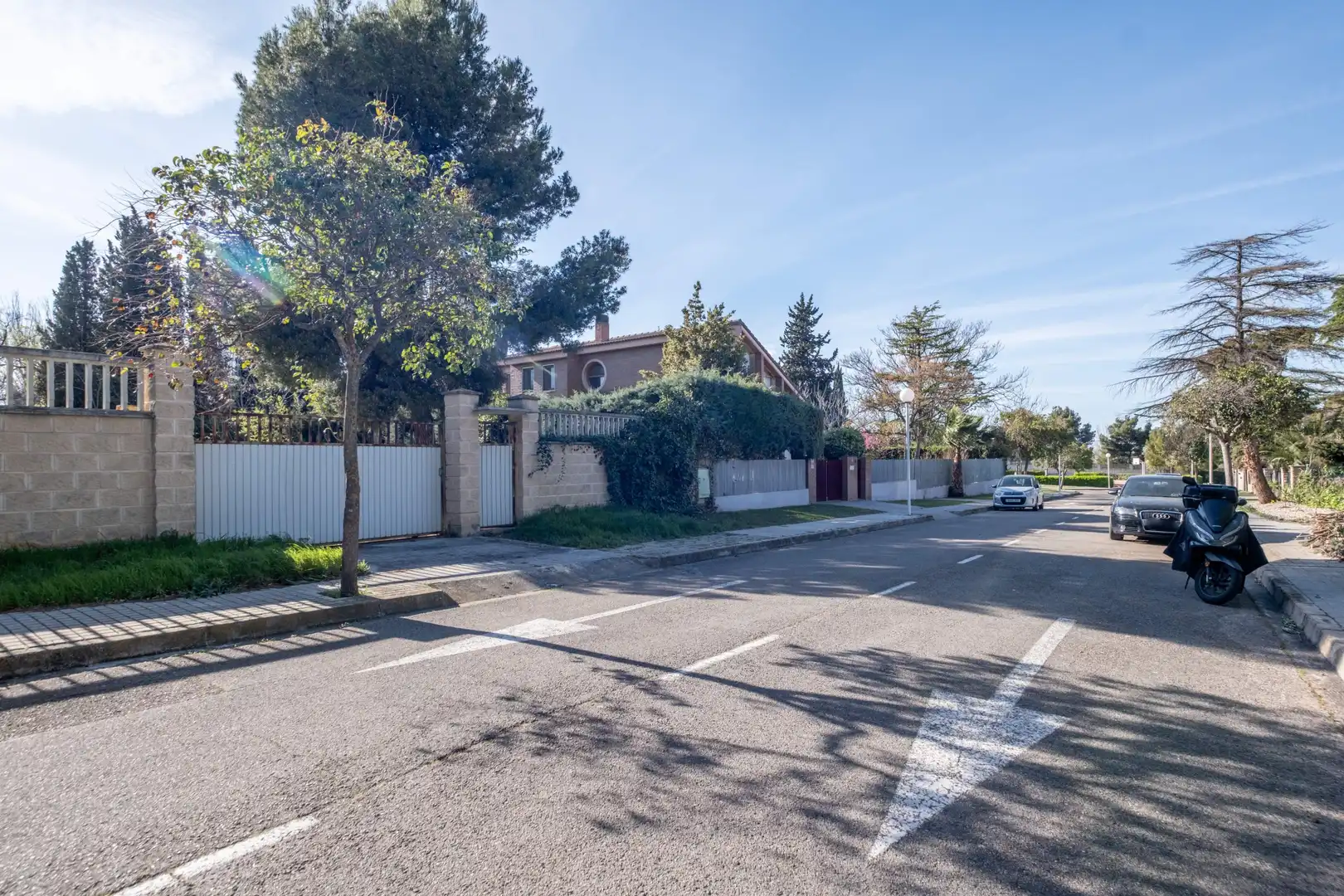 Exterior view of Residential for sale in Zaragoza