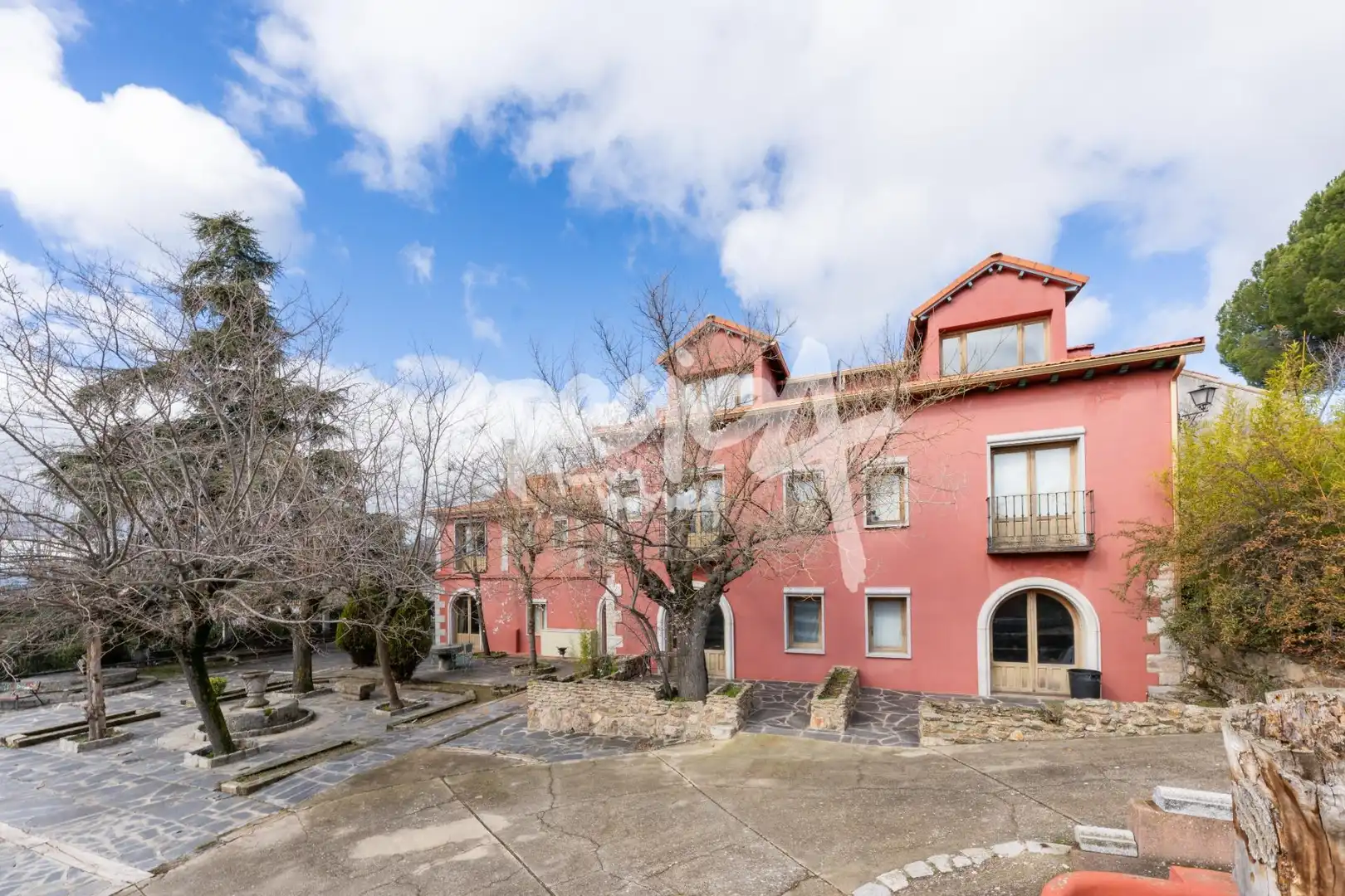 Xalet amb terrassa en venda a Barrio Estación