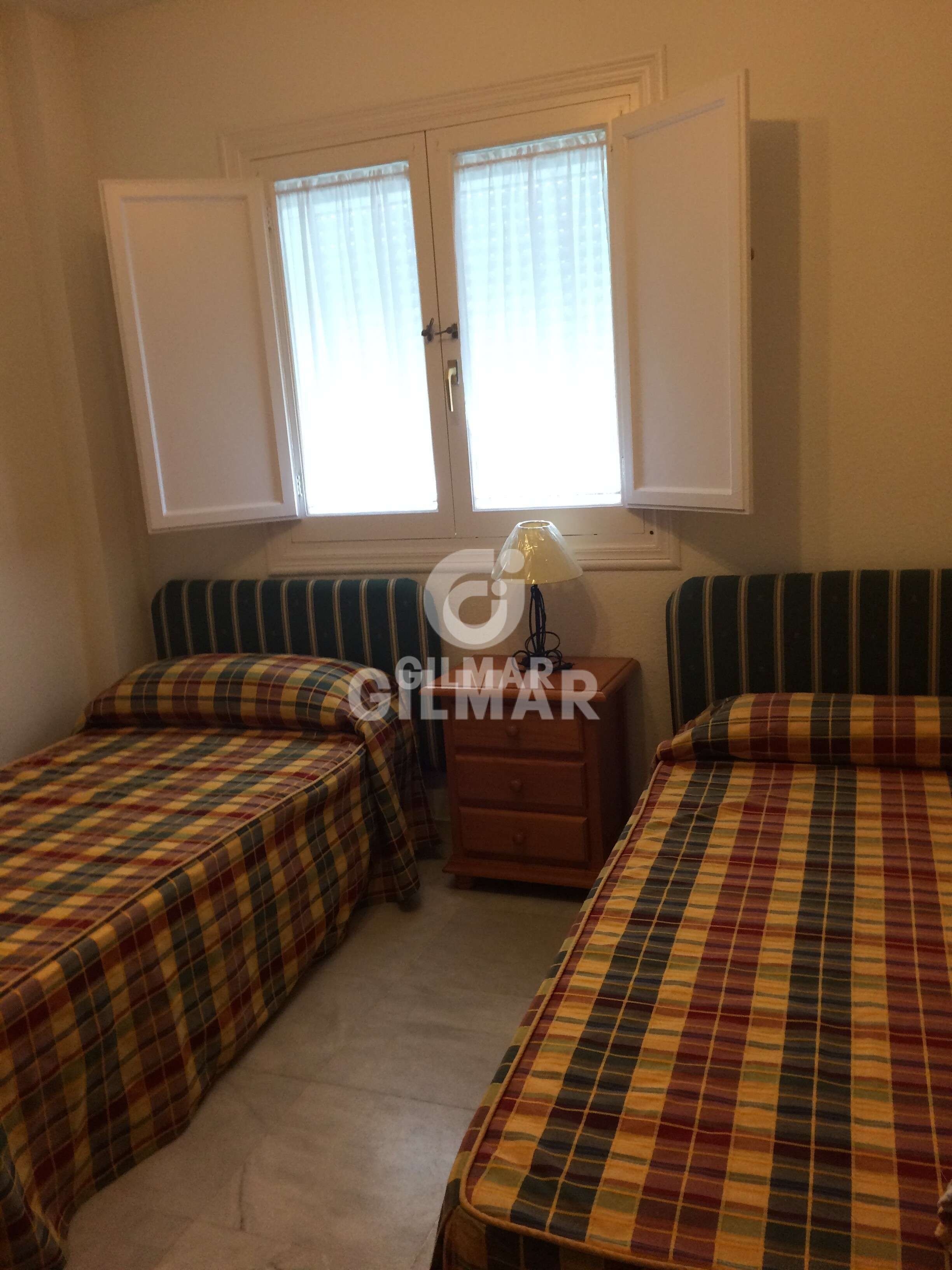 Bedroom of Single-family semi-detached for sale in El Puerto de Santa María  with Heating