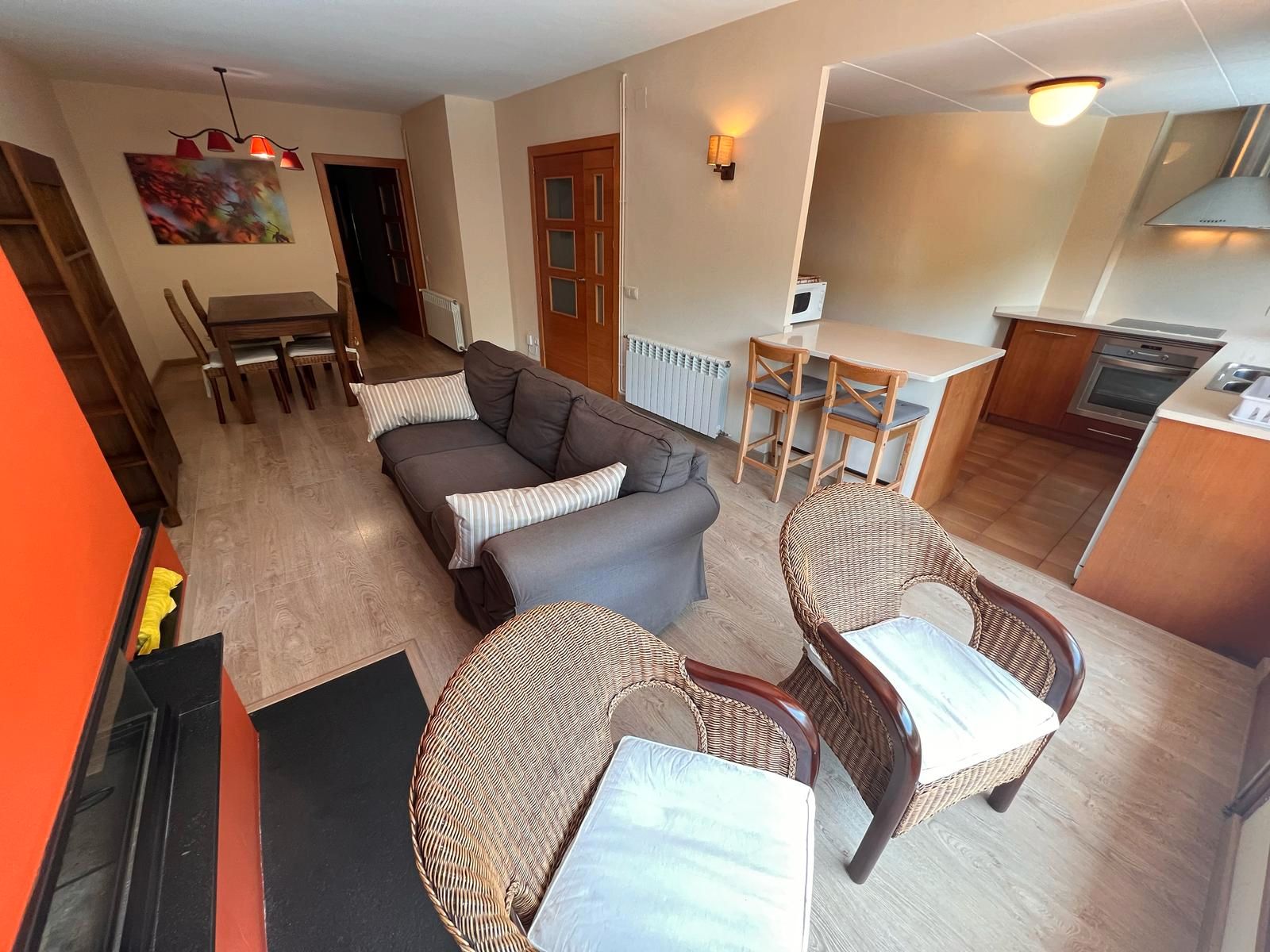 Living room of Flat for sale in Camprodon  with Heating, Furnished and Balcony