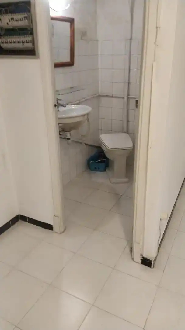 Bany de Nau industrial de lloguer en  Palma de Mallorca
