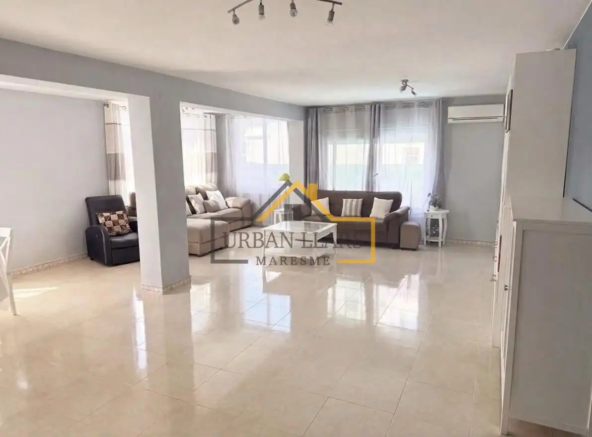 Casa con terraza en venta en Centre - Nucli Antic, imagen 11
