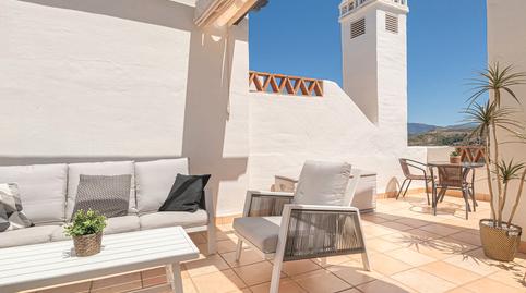 Foto 4 de Dúplex en venda a Calle del Naranjo, 47, Puerto de Estepona, Estepona