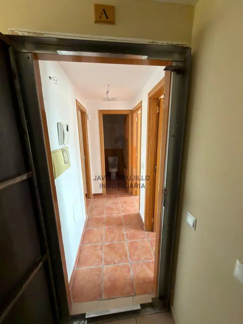 Wohnung zum Verkauf in Alcaucín mit Klimaanlage, Heizung und Terrasse