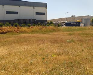 Industrial land for sale in Quer