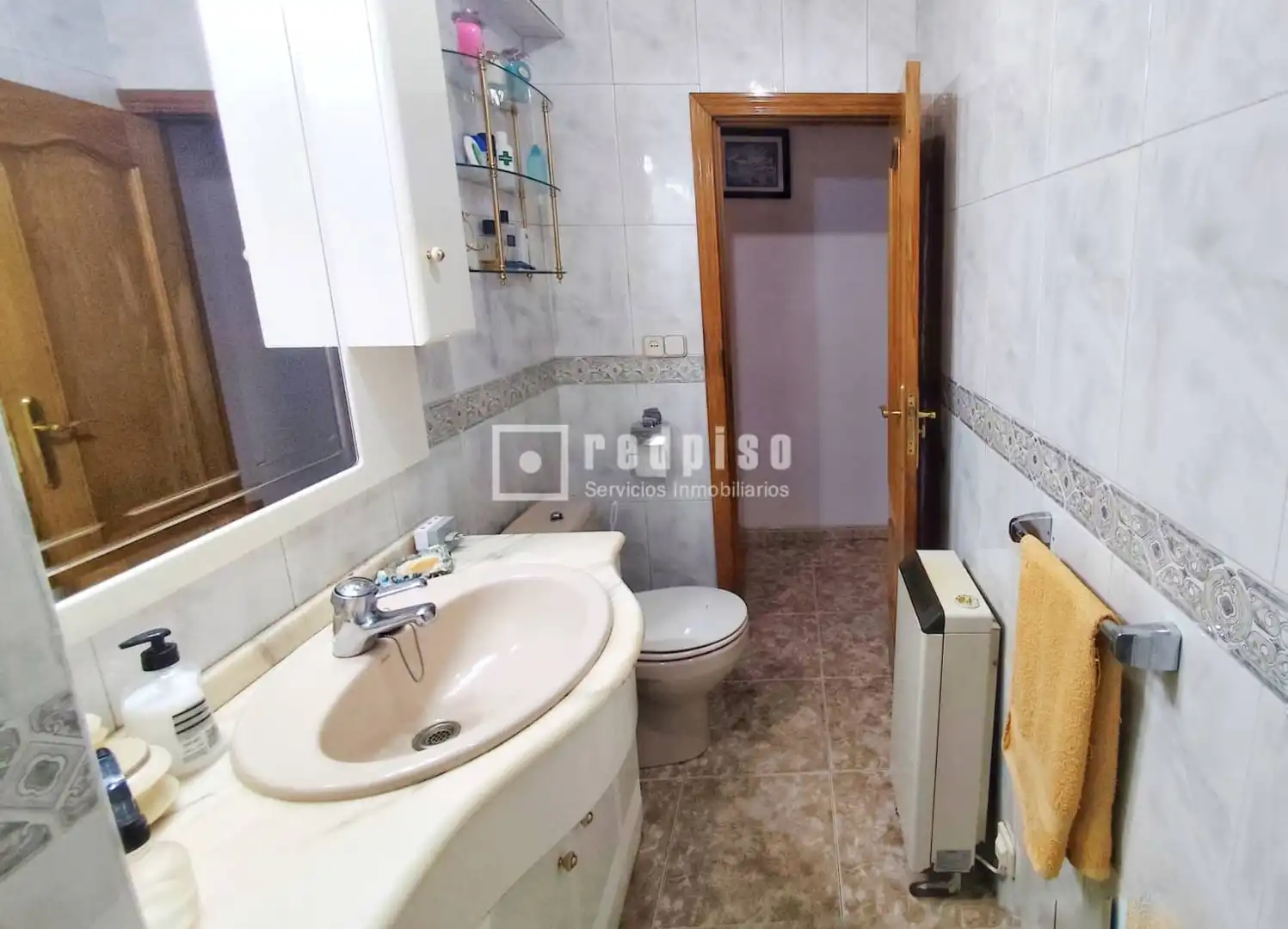 Baño de Piso en venta en Madrid con Aire acondicionado y Calefacción