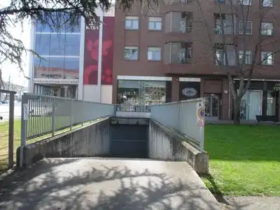 Garage zum Verkauf in ESTAMBRERA, Cascajos - Piqueras