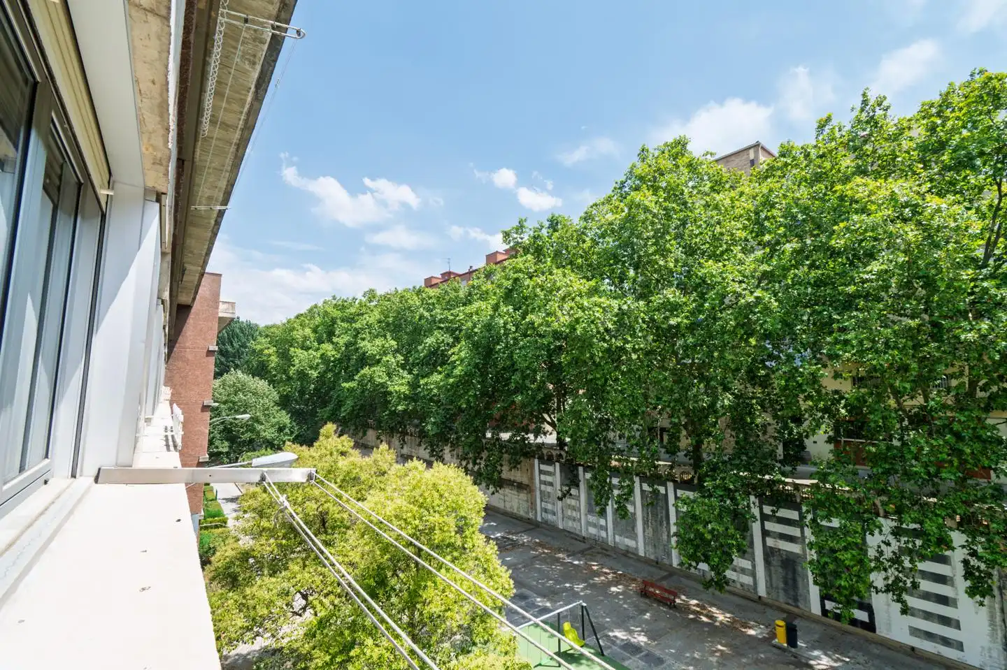 Vista exterior de Pis en venda en  Pamplona / Iruña amb Calefacció, Parquet i Moblat