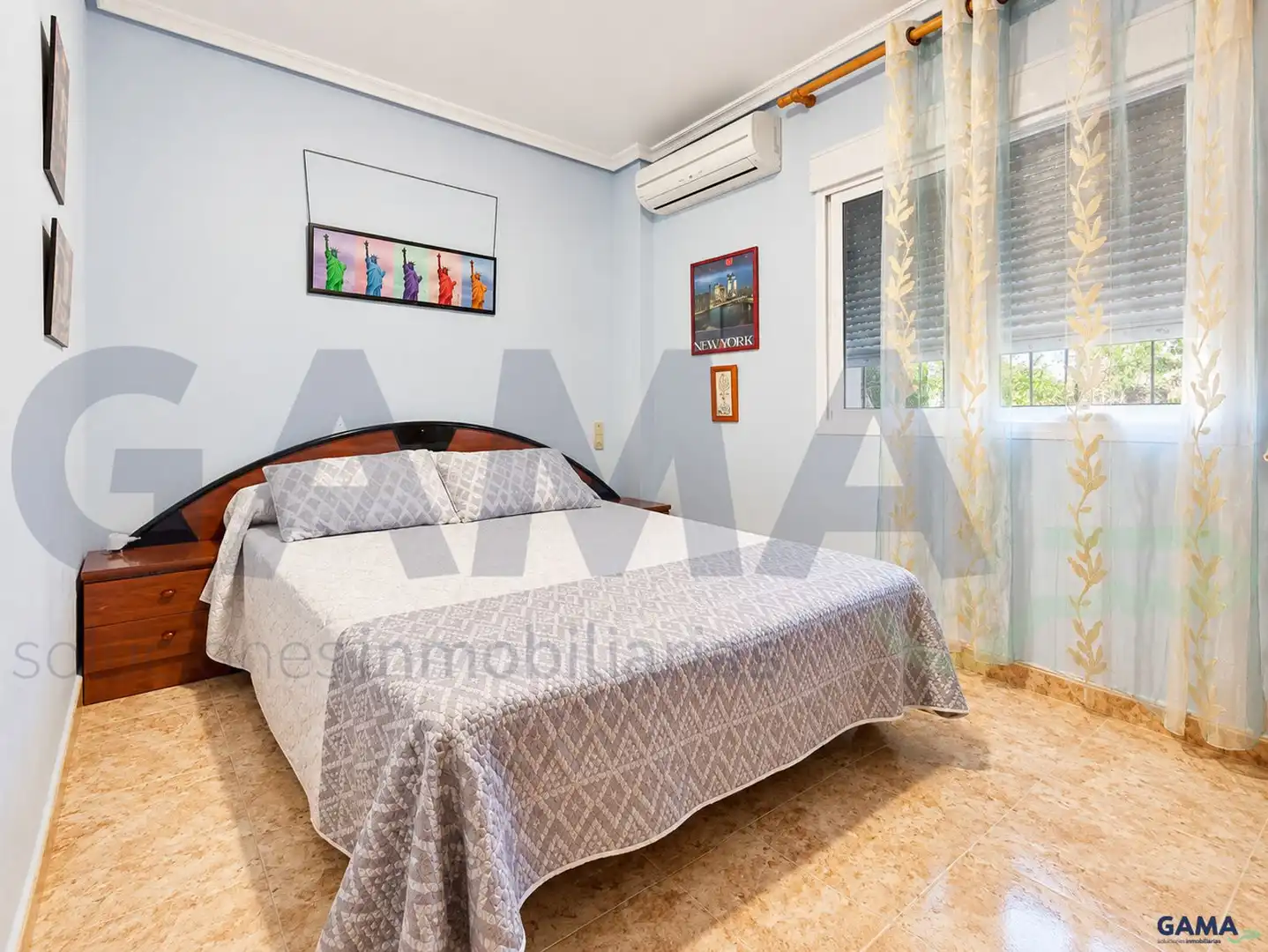 Bedroom of Houses for sale in Alzira  with Air Conditioner and Swimming Pool