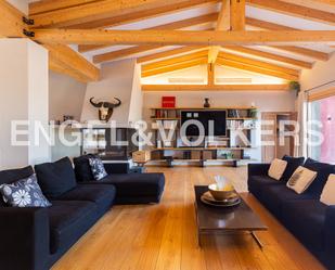 Sala d'estar de Finca rústica en venda en Bétera amb Aire condicionat, Calefacció i Jardí privat