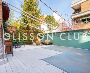 Terrace of Single-family semi-detached for sale in  Madrid Capital  with Air Conditioner, Heating and Private garden