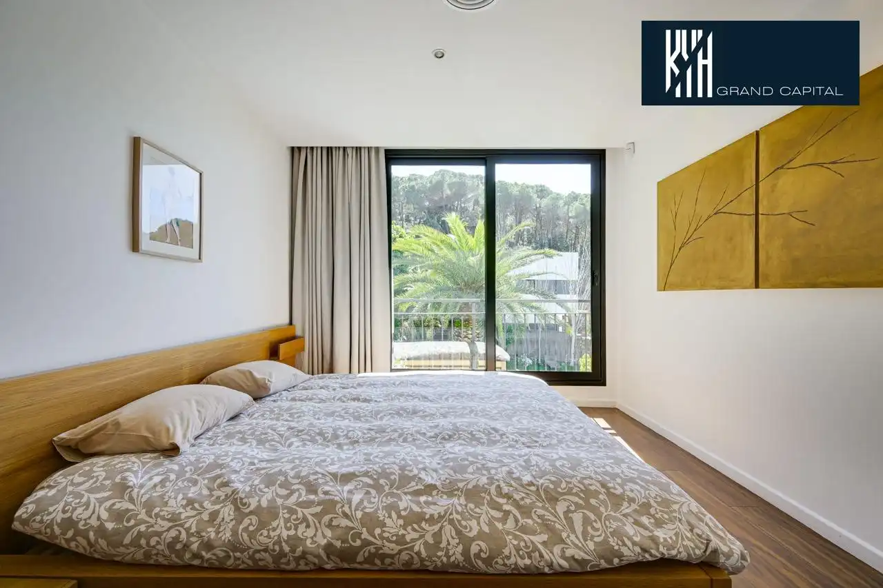 Detached house with pool for sale in Carrer Carrer Alexandria, imagen 48