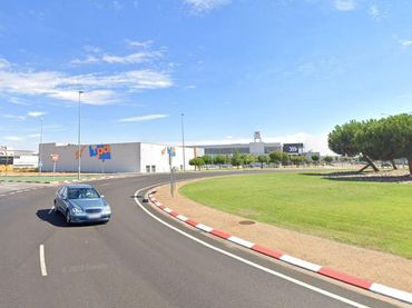 Terreno industrial en venta en Carbajosa de la Sagrada