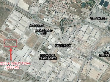 Terreno industriale in vendita a Calle Sector 09SUI UE2 Cl 10-11 3