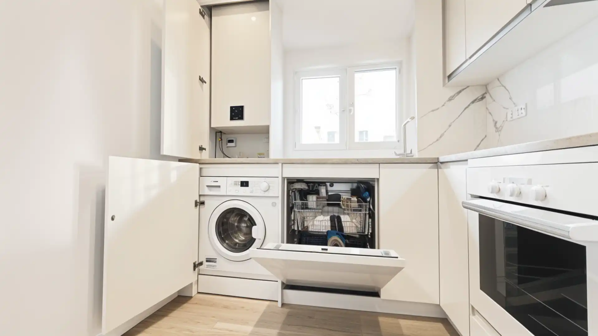 Cocina de Piso en venta en Barcelona con Aire acondicionado