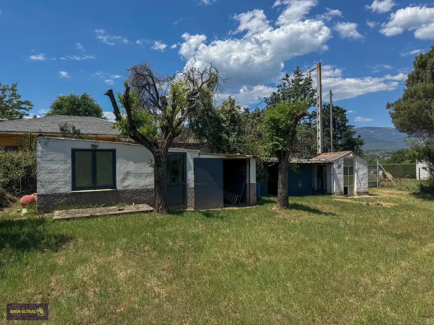 Vista exterior de Casa o chalet en venta en Buitrago del Lozoya con Calefacción, Jardín privado y Trastero