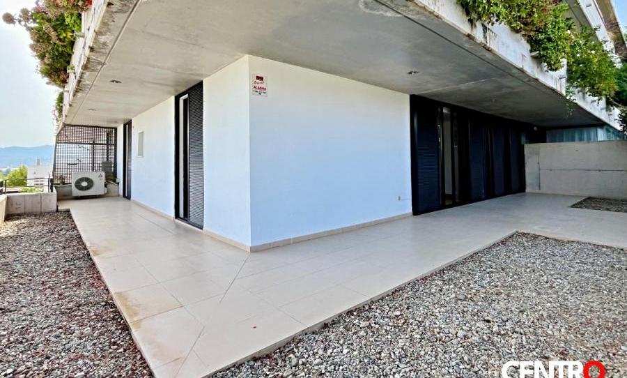 Photo 1 of Flat for sale in N/a, Residencial Triana - Barrio Alto, Granada