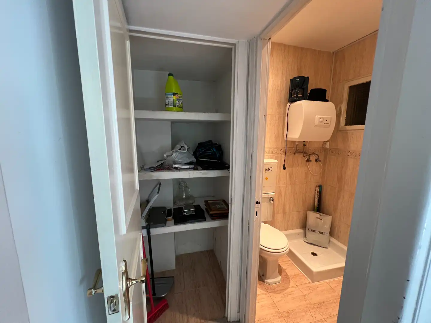 Baño de Piso en venta en Madrid con Aire acondicionado y Calefacción
