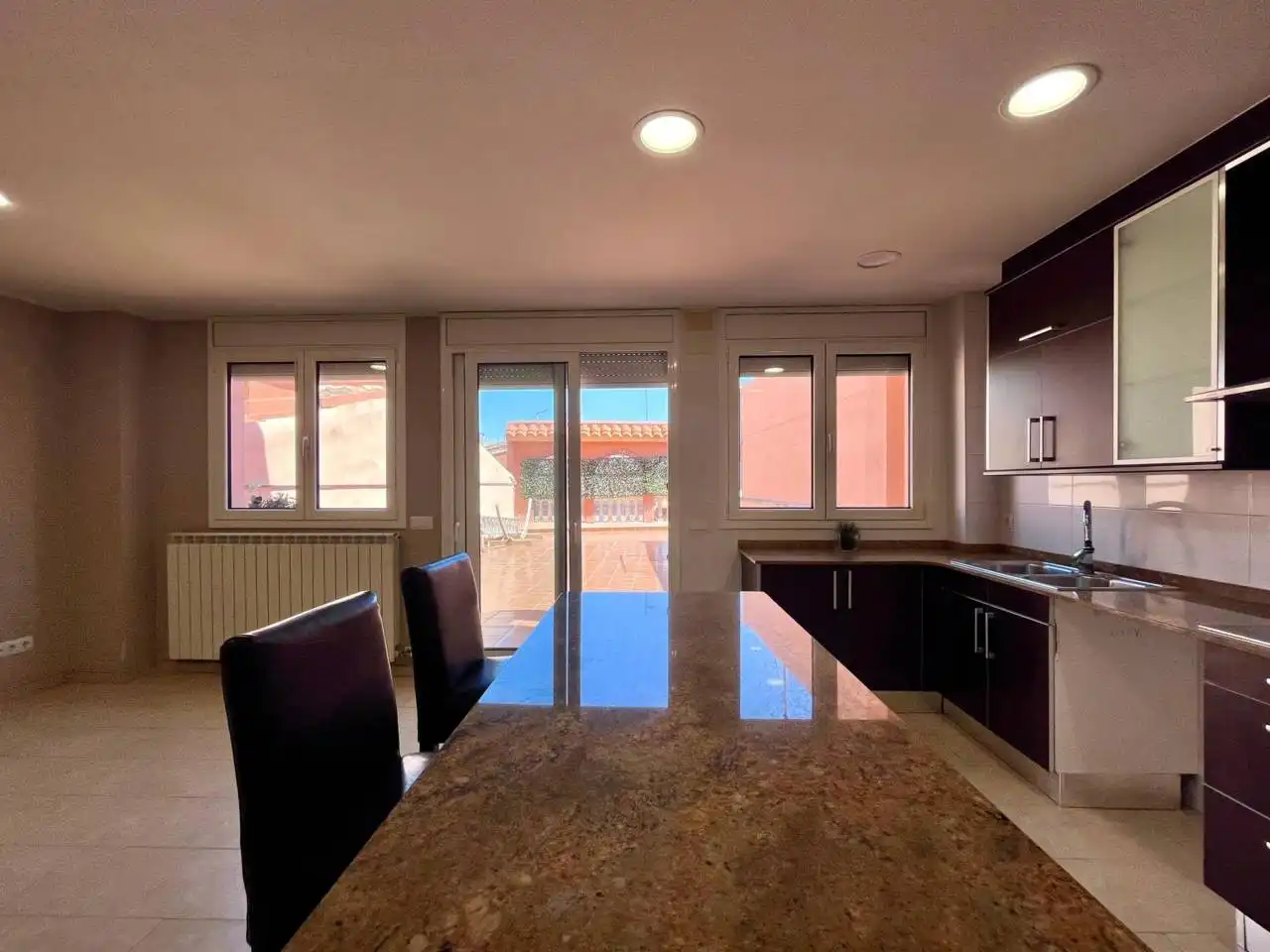 Cuina de Casa o xalet de lloguer en Sant Sadurní d'Anoia amb Calefacció, Parquet i Terrassa
