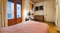 Bedroom of Flat for sale in  Barcelona Capital  with Air Conditioner, Heating and Oven