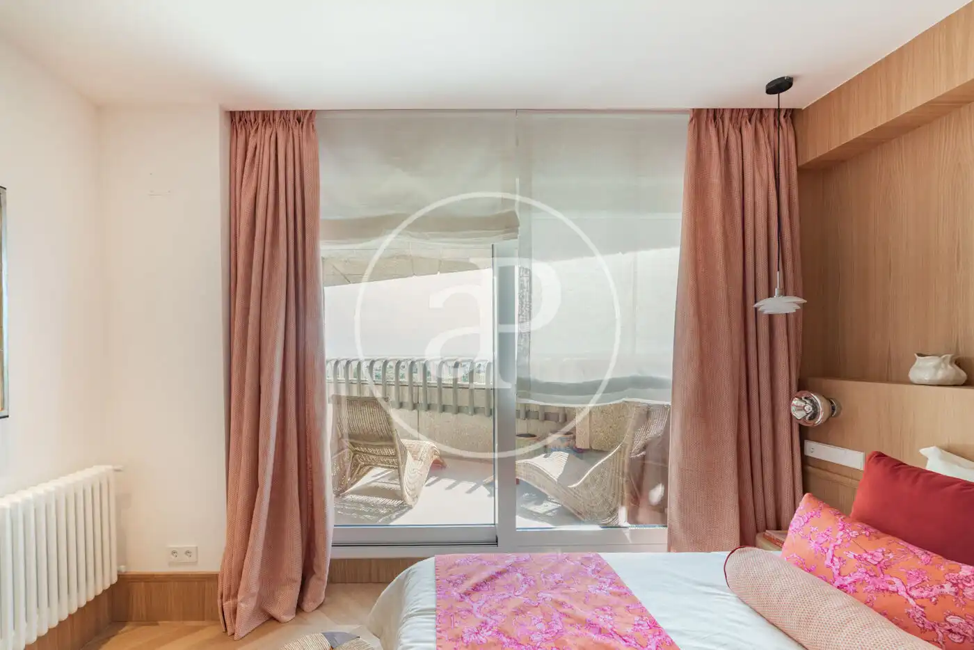 Schlafzimmer von Wohnung zum Verkauf in Madrid mit Klimaanlage, Heizung und Terrasse