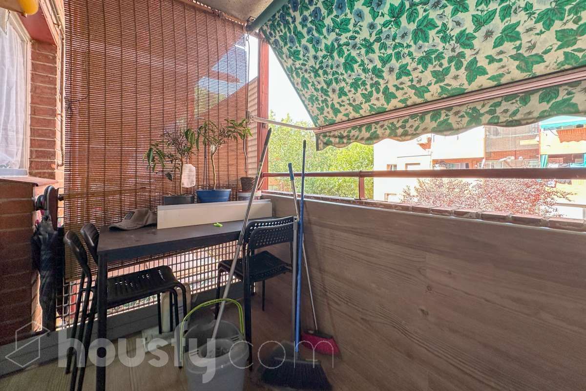 Balcony of Flat for sale in  Madrid Capital  with Air Conditioner, Heating and Terrace