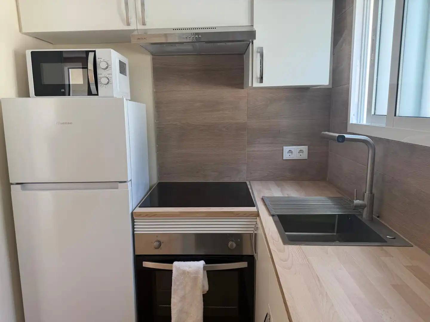 Cuina de Casa o xalet en venda en Vigo  amb Aire condicionat, Calefacció i Terrassa