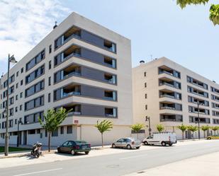 Vista exterior de Garatge en venda en  Logroño