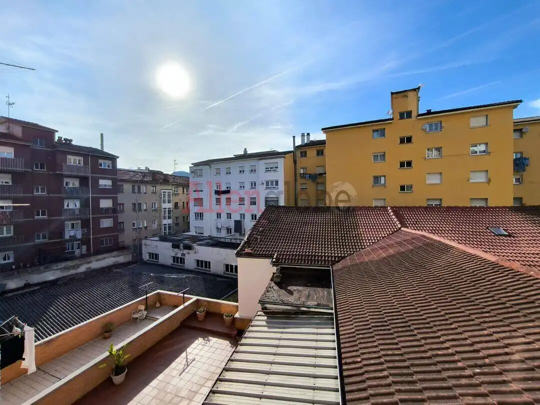 Wohnung zum Verkauf in Calle Teodoro Cuesta, La Villa - Bazuelo