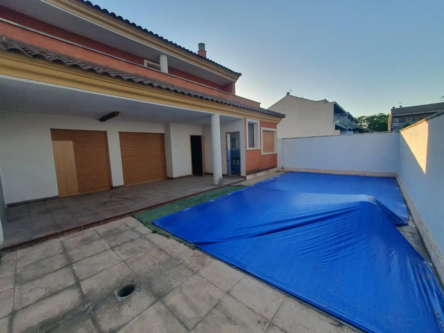 Vista exterior de Casa o xalet en venda en Ceutí amb Jardí privat, Terrassa i Piscina