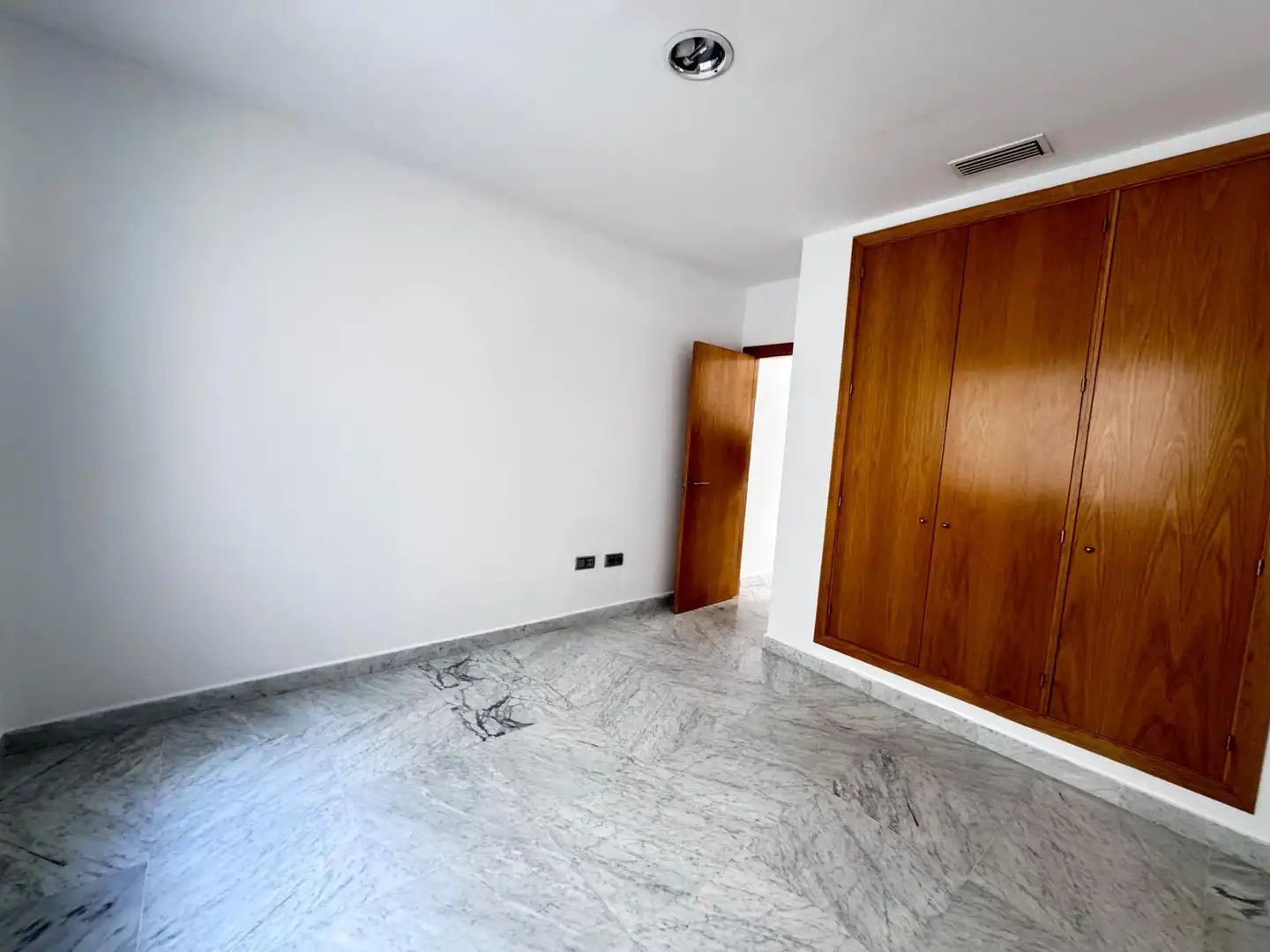 Flat with lift for sale in Avenida - Divina Pastora - Plaza de Toros, imagen 7