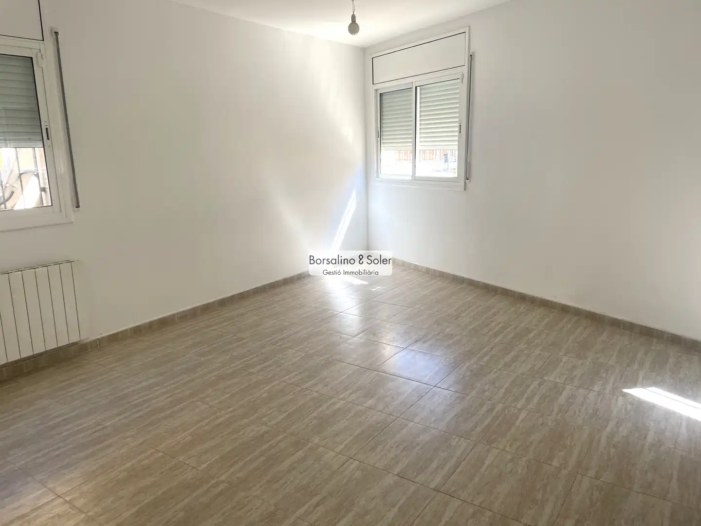 Habitación de Planta baja en venta en Les Franqueses del Vallès con Calefacción, Horno y Alarma