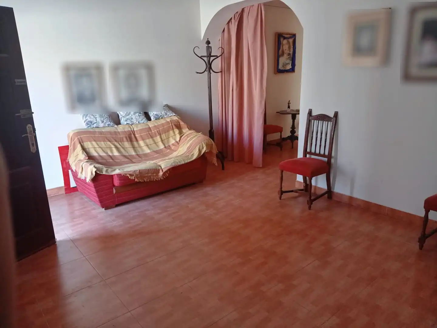 Casa amb jardí en venda a Sur