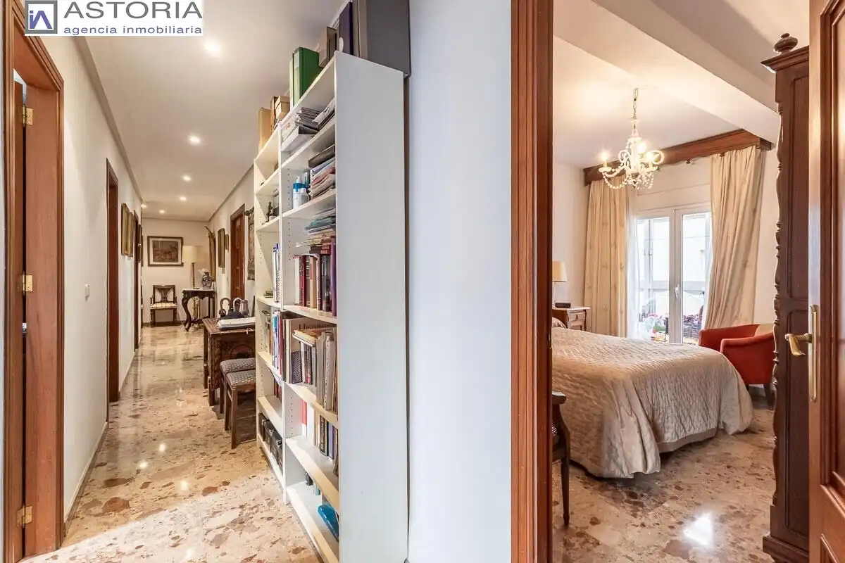 Appartamento con terrazza in vendita a Calle ANGEL BARRIOS, imagen 23
