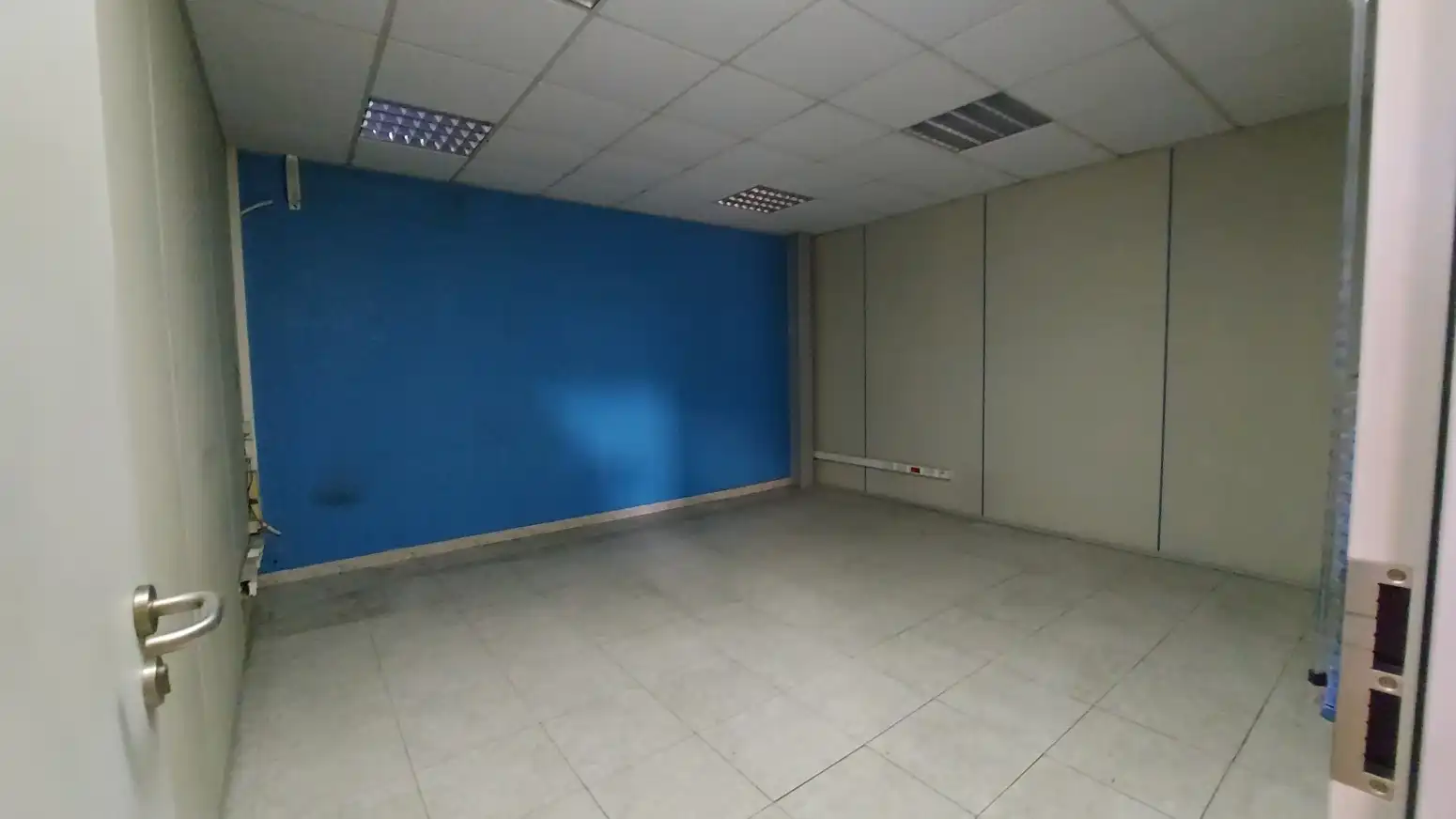 Nau industrial de lloguer en  Logroño