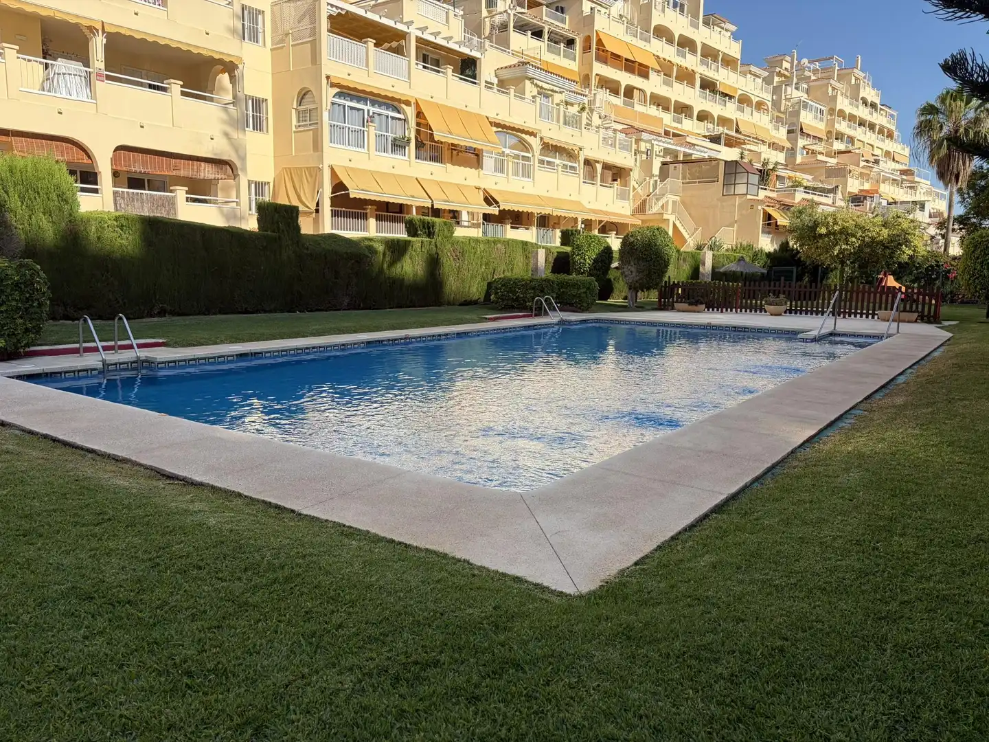 Apartament amb piscina en venda a Torrequebrada, imagen 22