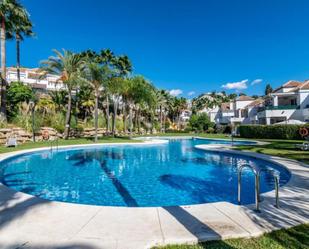 Jardí de Apartament en venda en Marbella amb Aire condicionat i Terrassa