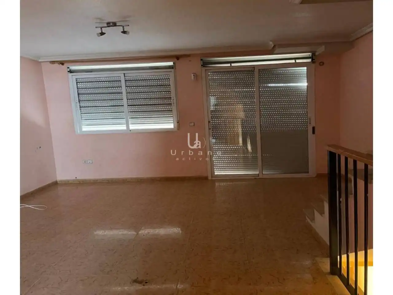 Casa adosada en venta en Murcia con Terraza