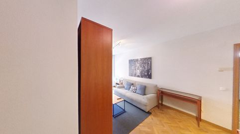 Foto 3 de Piso de alquiler en Calle de Rafael Bergamín, San Juan Bautista, Madrid Capital