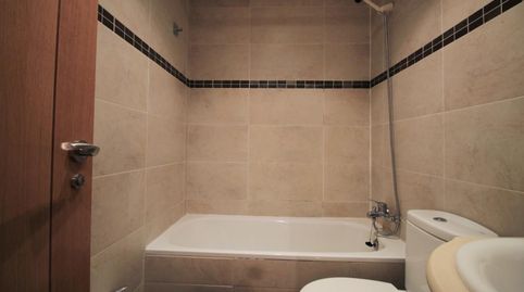 Foto 2 de Apartamento de alquiler en Valdeacederas, Madrid Capital