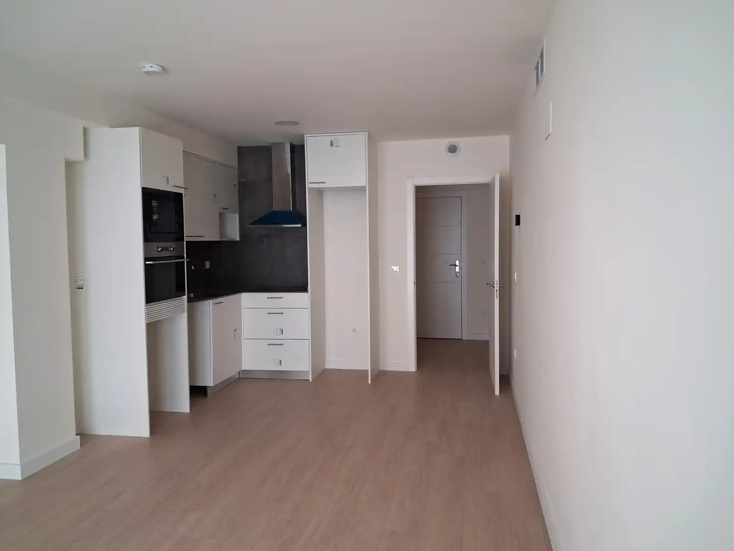 Piso de alquiler en Calle de Jorge Jordana, Barrio de Delicias
